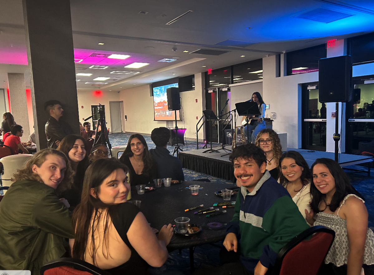 FAU Students at the Feb. 20. Live After Dark event hosted by Program Board and Hoot/Wisdom Recording